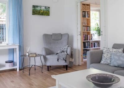 Hemma hos Åsa och Viktor Bibliotek, AChoice stenhus